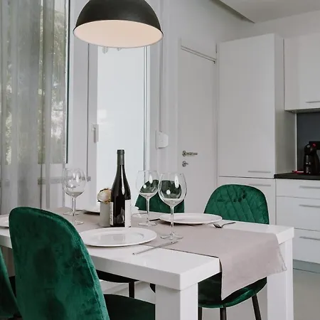 Tara Apartment *