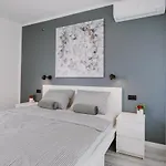 Tara
